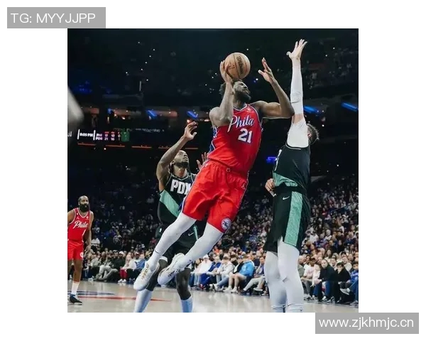 次节托马斯状态回暖半场贡献13分4助攻助力球队反弹