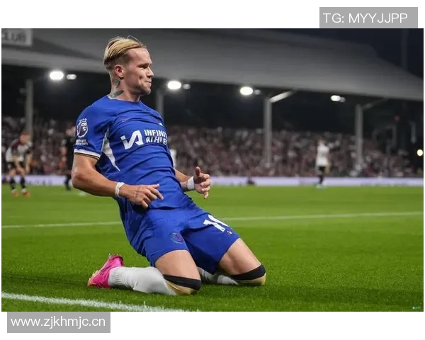 斯特林无球可踢与小学生共训蓝军计划已将其排除在外