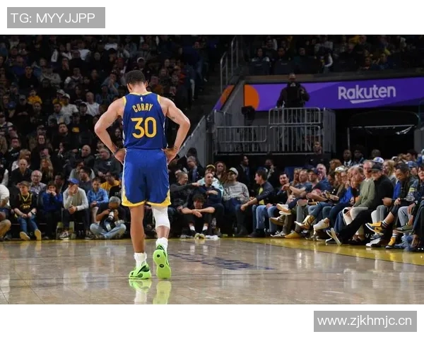 NBA球星心目中的最佳庆祝动作解析库里晚安安詹姆斯戴皇冠与耸肩风采