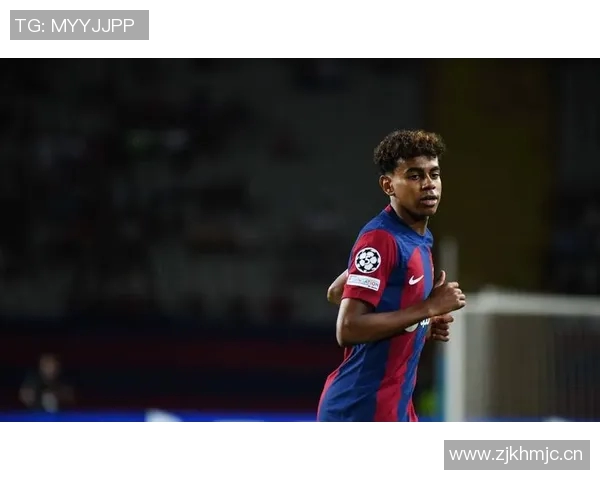 赫伊森以20岁223天的年龄成为西甲历史上最年轻进球后卫