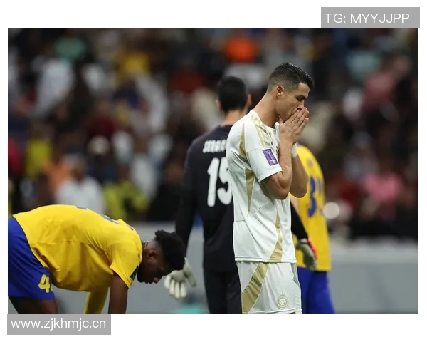 赛哈特海湾主帅对裁判判罚不满指责布罗佐维奇应被红牌罚下 赛哈特海湾主帅对裁判判罚不满指责布罗佐维奇应被红牌罚下